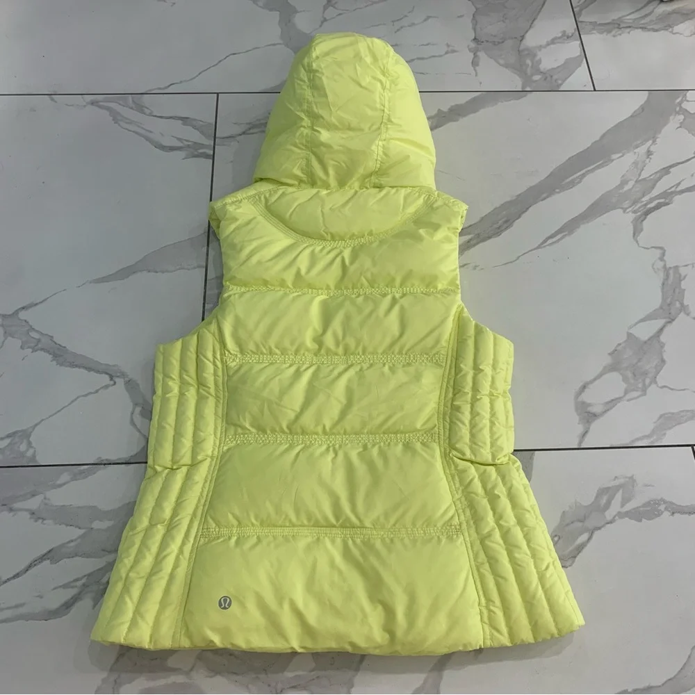 LULULEMON Peace Of Mind Vest Women Sz 6 Bright Yellow Fill Goose Down reversible